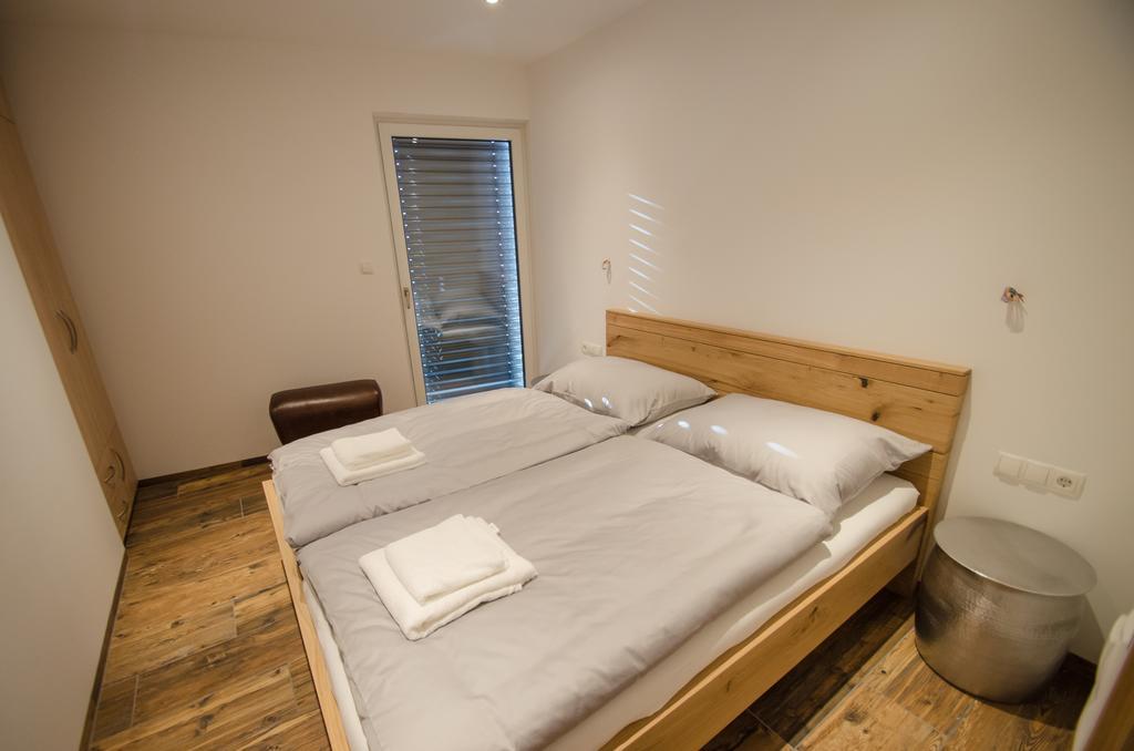 Superb Alpine Lodges By All In One Apartments Zell am See Exterior photo